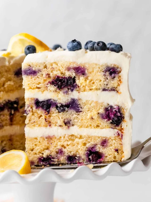 frosted-lemon-blueberry-cake-2